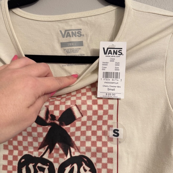 NWT Vans Cream Cherry Cropped T-Shirt size S - Picture 2 of 3